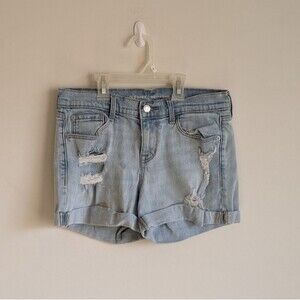 Old Navy Light Wash Distressed Boyfriend Shorts